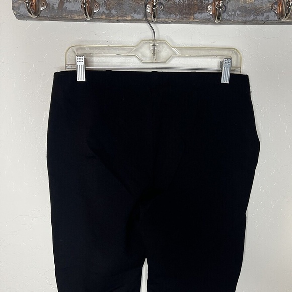Chico's Women's Black Slimming Ankle Pull On Slacks Size 0 - Picture 5 of 8